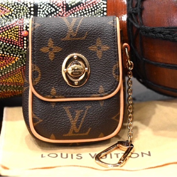 Meet your Posher, Ms Y - Picture 9 of 16